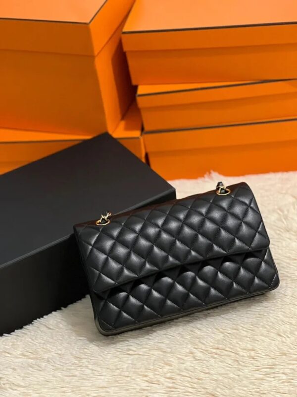 083-lux-women-shoulder-bag-1-600x800.jpg