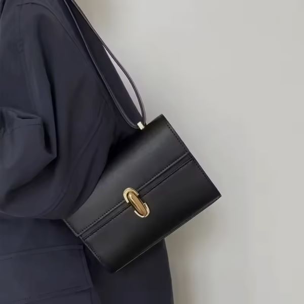 Brand Symmetry 19 Genuine Leather Shoulder Bag Women’s Simple Shoulder Bag Small Square Bag Crossbody BagsBlack